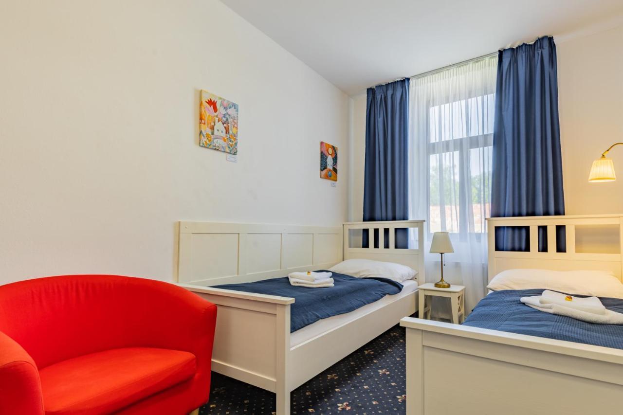 Hotel Amadeus Τσέσκε Μπουντεγιόβιτσε Εξωτερικό φωτογραφία