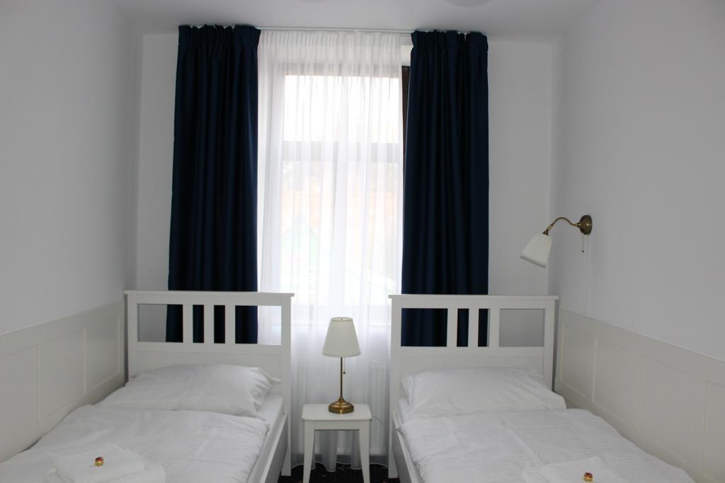 Hotel Amadeus Τσέσκε Μπουντεγιόβιτσε Εξωτερικό φωτογραφία