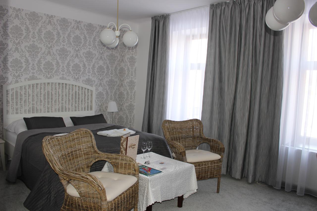 Hotel Amadeus Τσέσκε Μπουντεγιόβιτσε Εξωτερικό φωτογραφία