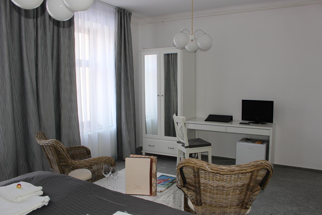 Hotel Amadeus Τσέσκε Μπουντεγιόβιτσε Εξωτερικό φωτογραφία