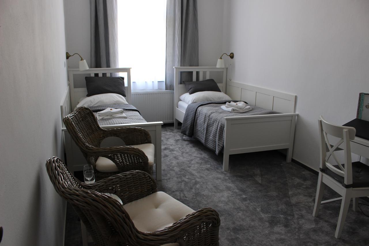 Hotel Amadeus Τσέσκε Μπουντεγιόβιτσε Εξωτερικό φωτογραφία
